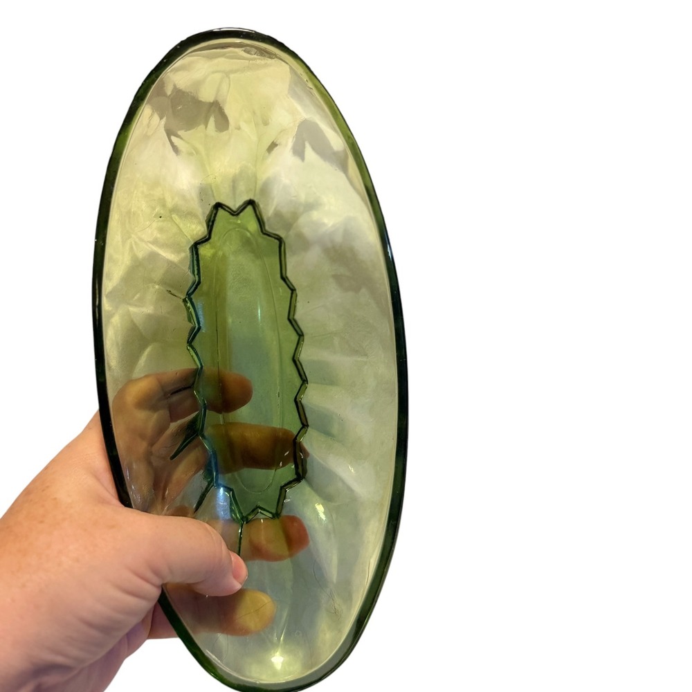 Vintage Avocado Green Glass Oval Relish Dishes Set of 3 MCM Retro Serveware - Picture 5 of 12